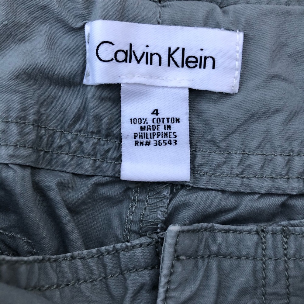Calvin Klein women’s grey cargo shorts